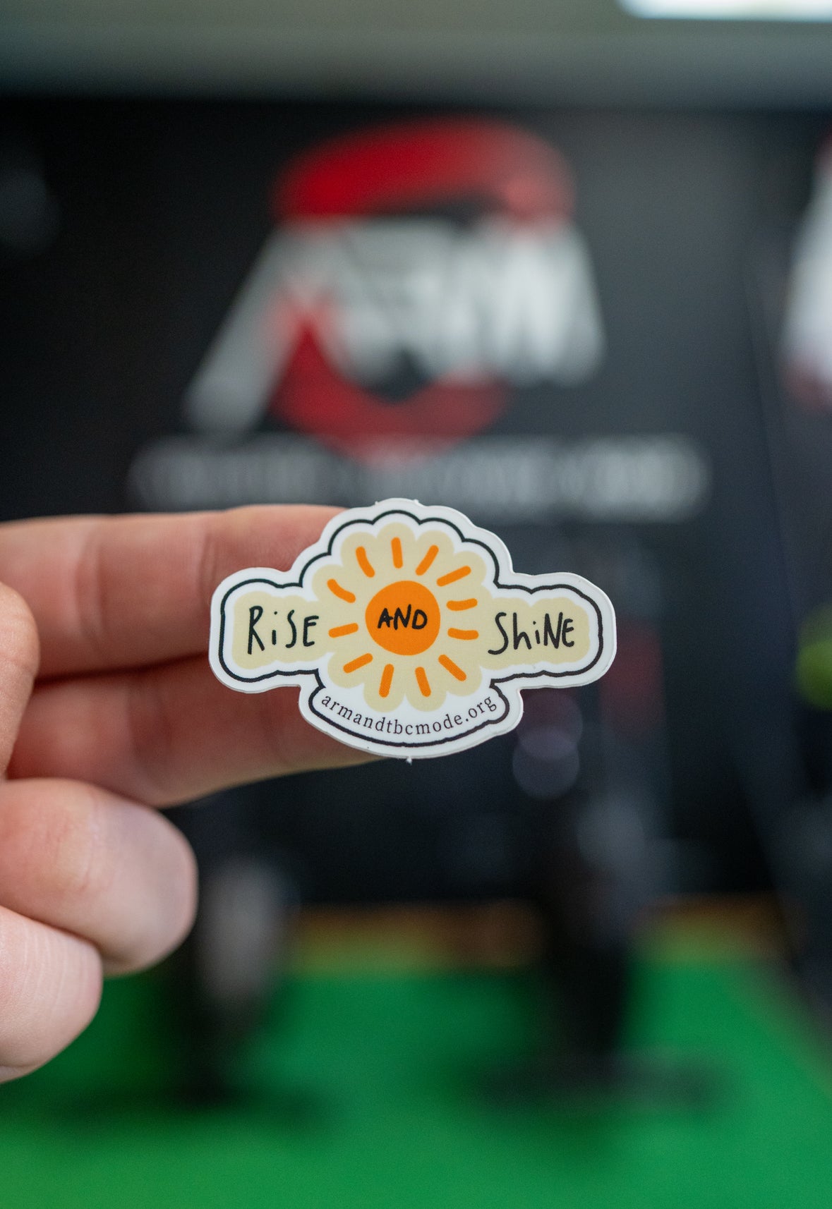 Sticker “Rise & Shine”