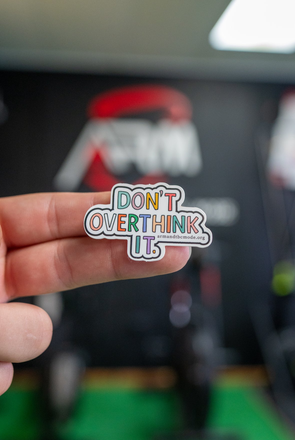Stickers “No sobre pienses”